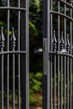 Hoftor Lugano | Pulverbeschichtet anthrazit